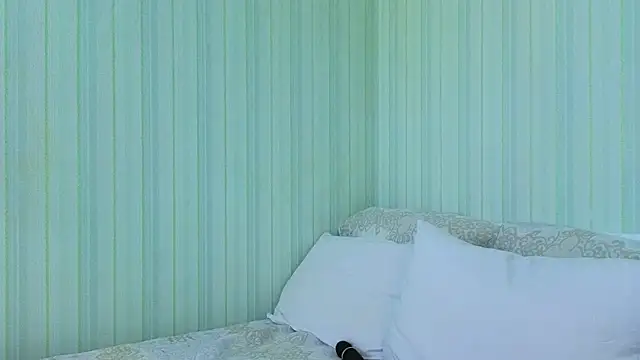 _Lily_ webcam