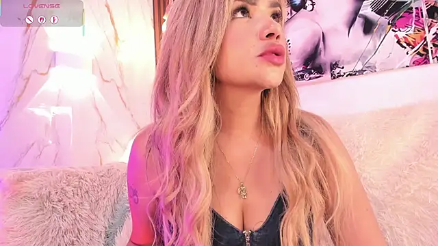 Agatha210 webcam