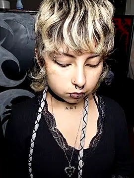 Cute_Chrixxx webcam