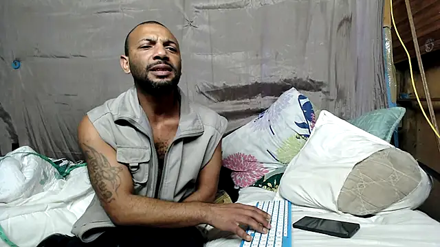 Camodick live cam on StripChat