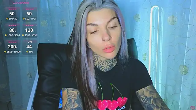 tattooedBabyy webcam