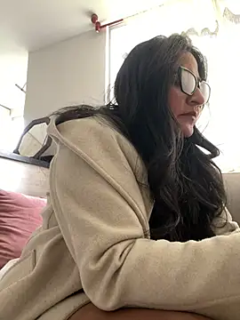 Adele_Sweett live cam on StripChat