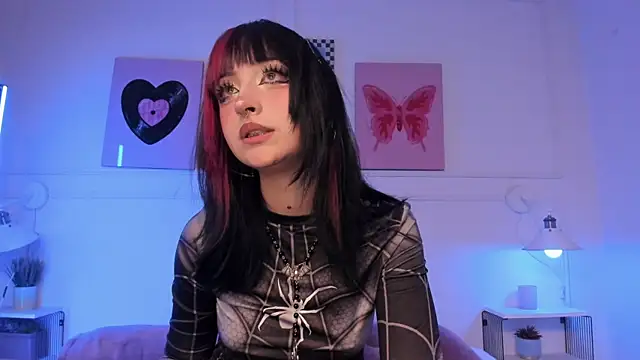 Zoe_Lynch_ webcam