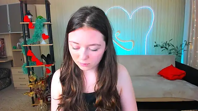 AlluringLookk webcam
