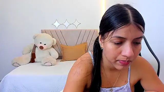 zara_cute webcam