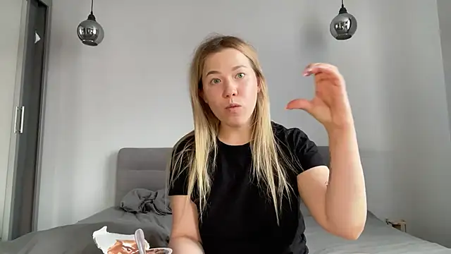 alyrasun webcam