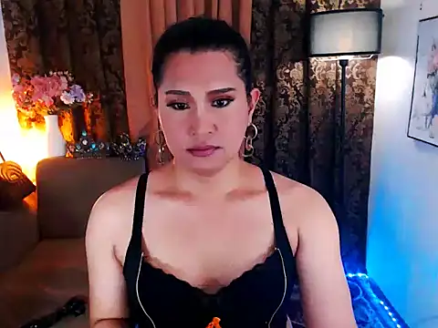 SWEETBELLA69 webcam