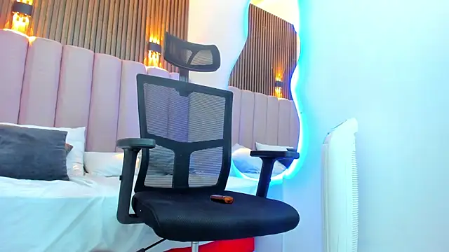 AkiraHayamii webcam