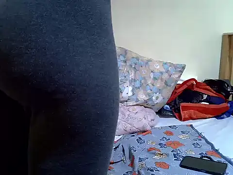 PetiteMelaninn webcam