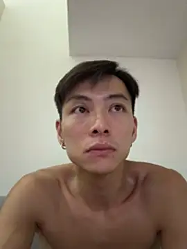 17HKJJ's live cam