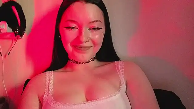 NaomiBunnys live cam on StripChat