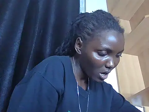 Black_beautygirlll webcam