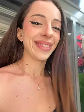 MoonLinaa webcam