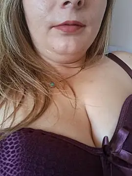 regina83 webcam