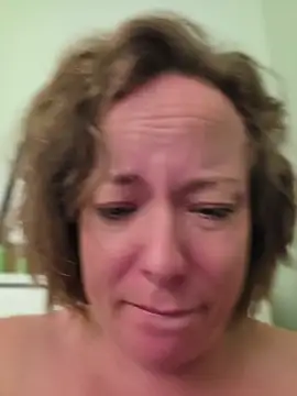 julimonroe webcam