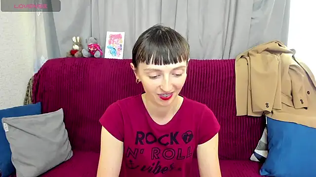 TayanaJons webcam