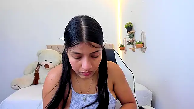 zara_cute webcam