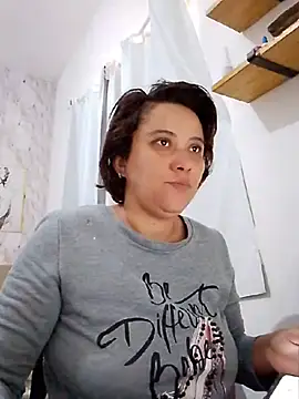 BIADELICIA1 live cam on StripChat