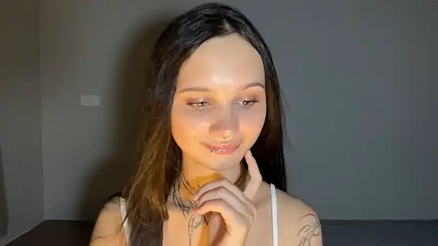 MayraLucarelli webcam