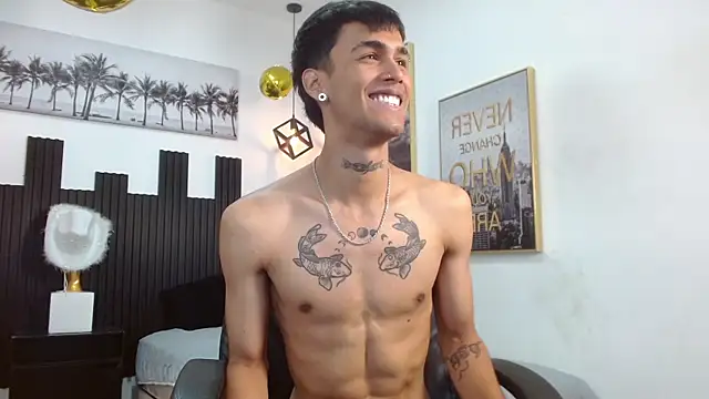 Duncan_brown live cam on StripChat