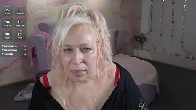 Penelope_Pinky webcam