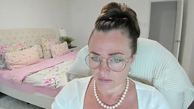 Vika73 webcam