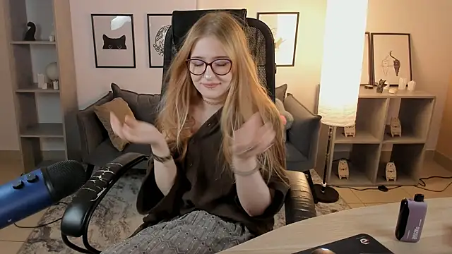 lanafitch live cam on StripChat