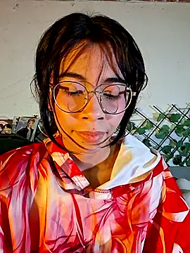 Dolli_virginpussy webcam