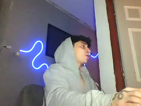 alejo_greyx webcam