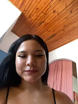 kiaradolls webcam