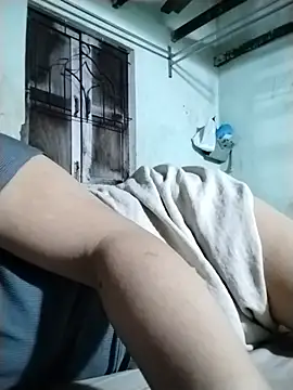 Lina_990 webcam