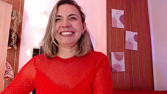milfsecret69 webcam
