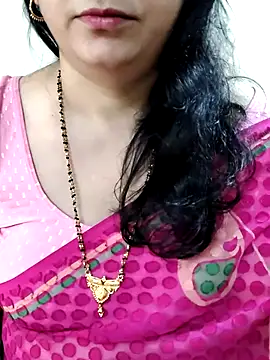 Yazhini-Cam webcam