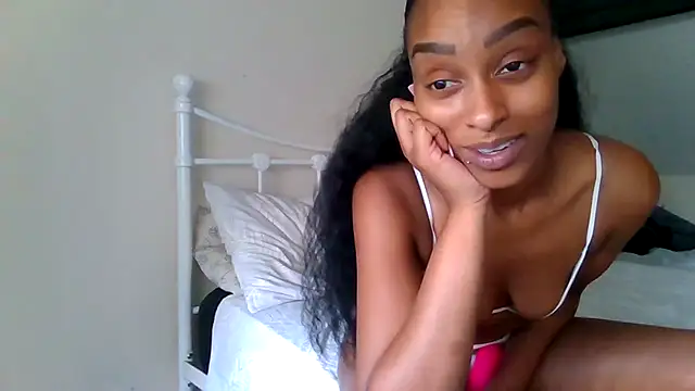 Hazel_Dollxx
