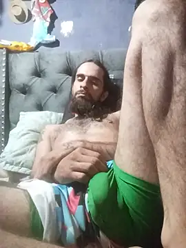hairy_mannn live cam on StripChat