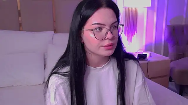 CindyMil webcam