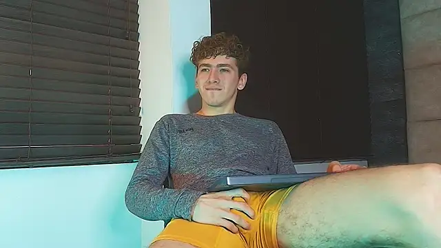 Tyler_Mcrey webcam
