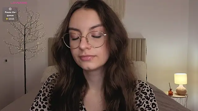 Real_cutie1 webcam