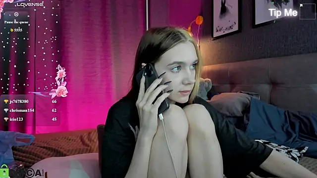 Lesi_Moonie01 webcam