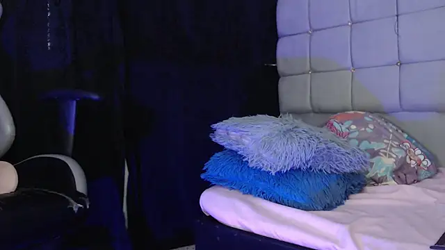 charlotte_brawn webcam