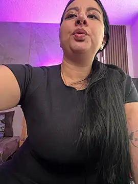 Abril_Luv webcam
