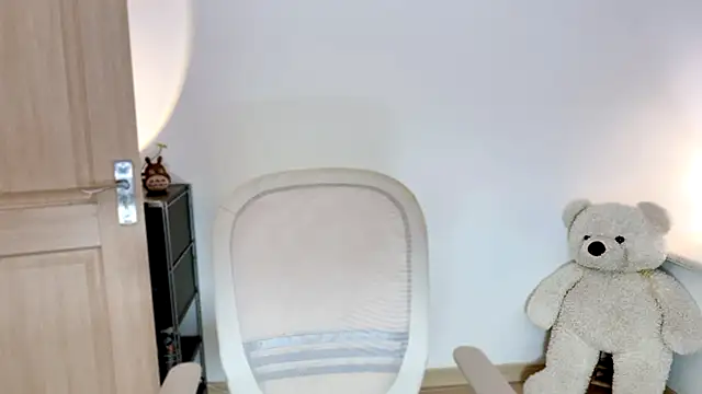 Onechestnut webcam
