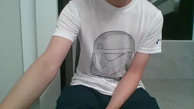 nole_china7 (Ask my age) - talk / fun / cum
