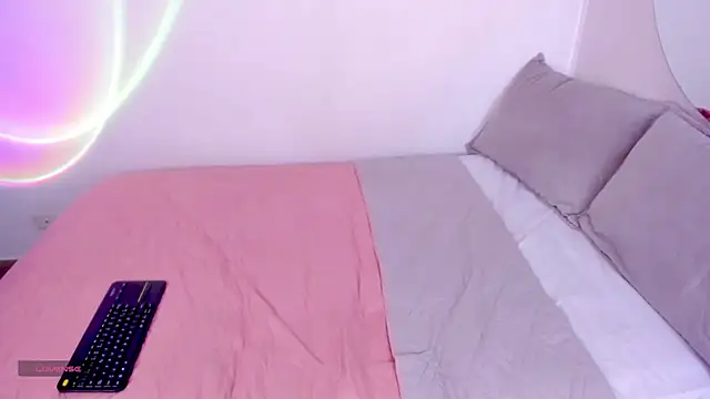 Catbaby888_ webcam