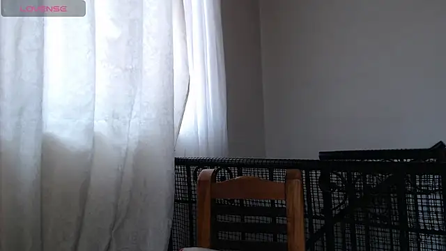 Layla_707 webcam