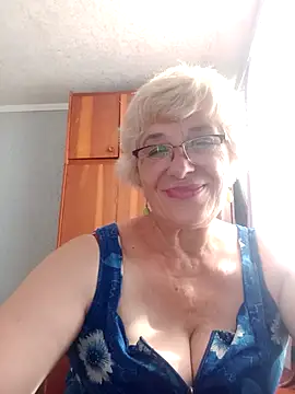 52MiaLove02 webcam