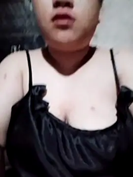 Zoe-666 webcam