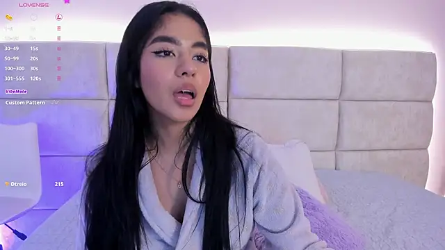 _kyraa_ webcam