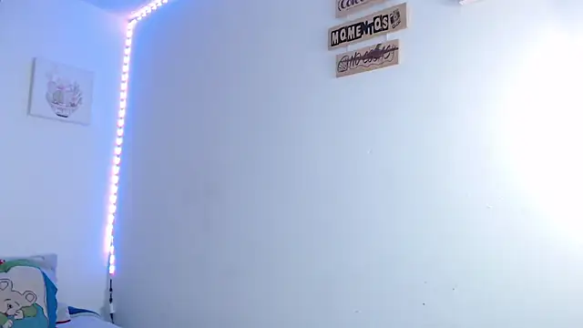 latin_riahnna_jp webcam