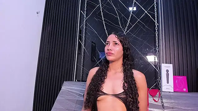 Megan_Duskk webcam